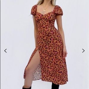 NWT FRENCH CONNECTION AMELI PUFF SLEEVE DRESS